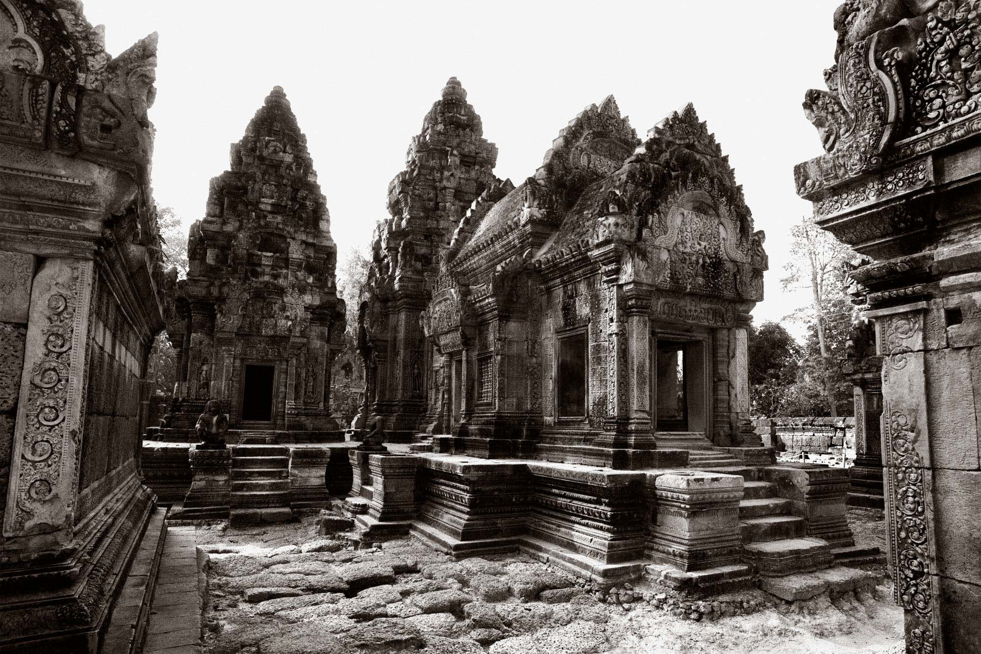 BANTHEAY SREI